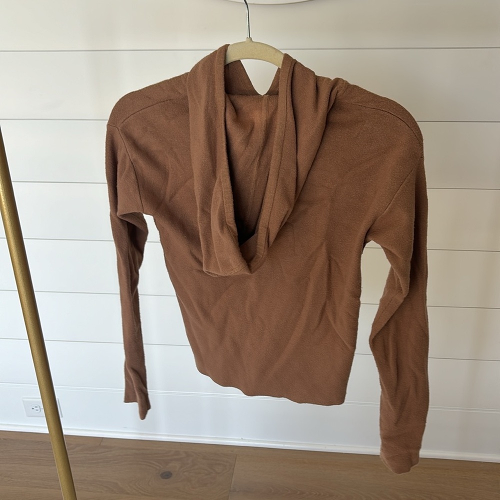 Banana Republic Hooded Sweater - Picture 4 of 6